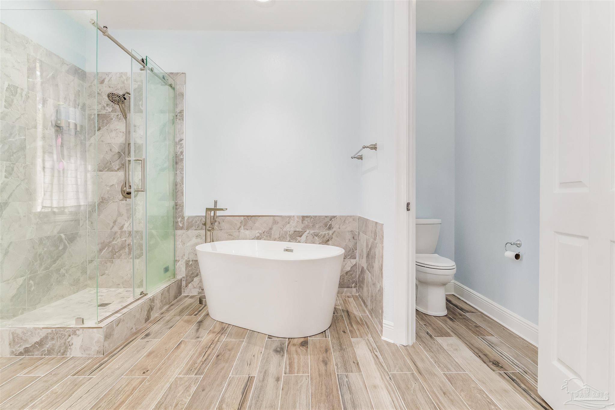 1859 Summit Boulevard Pensacola, FL 32503 - Photo 24 of 51