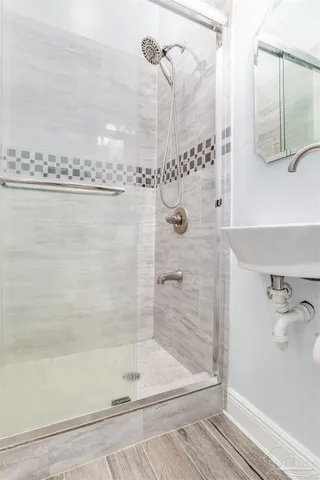 $575,000 | 1859 Summit Boulevard, Pensacola, FL 32503