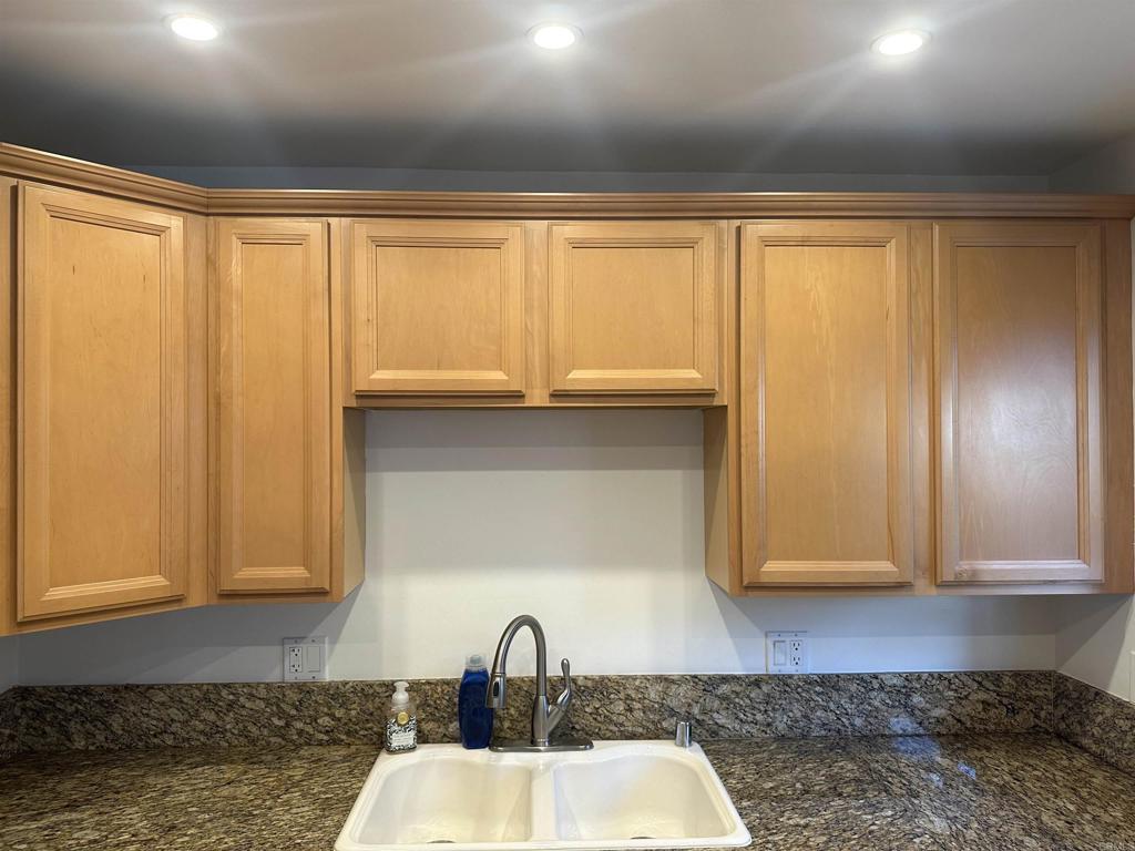 1034 3rd Street Encinitas, CA 92024 - Photo 15 of 28 Unit A - 2 Bedroom