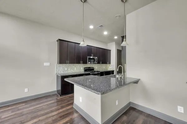 $399,000 | 38 Aventura Place, Spring, TX 77389