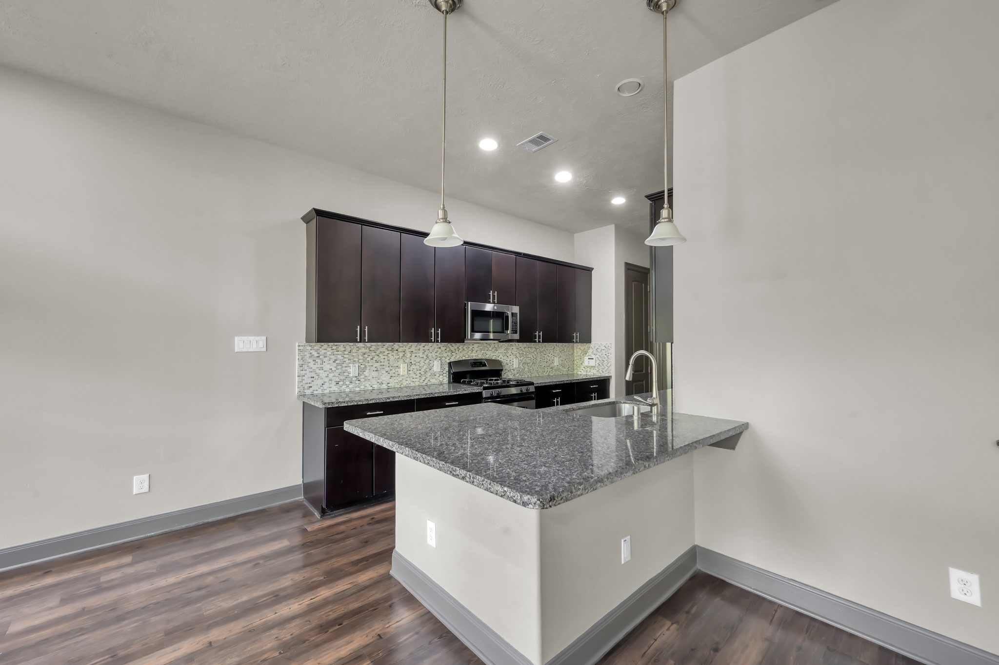 38 Aventura Place Spring, TX 77389 - Photo 11 of 44