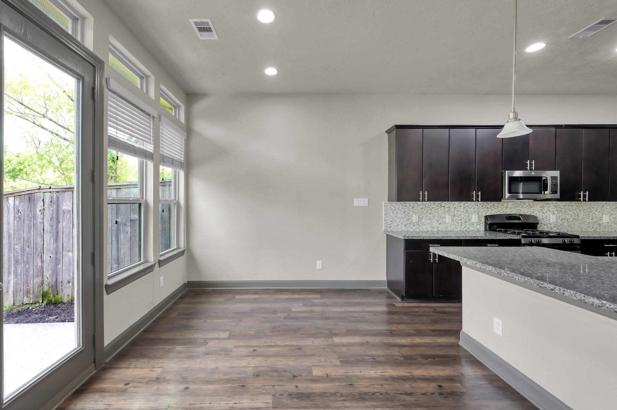 38 Aventura Place Spring, TX 77389 - Photo 12 of 44