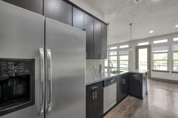 $399,000 | 38 Aventura Place, Spring, TX 77389