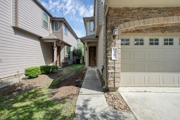 $399,000 | 38 Aventura Place, Spring, TX 77389