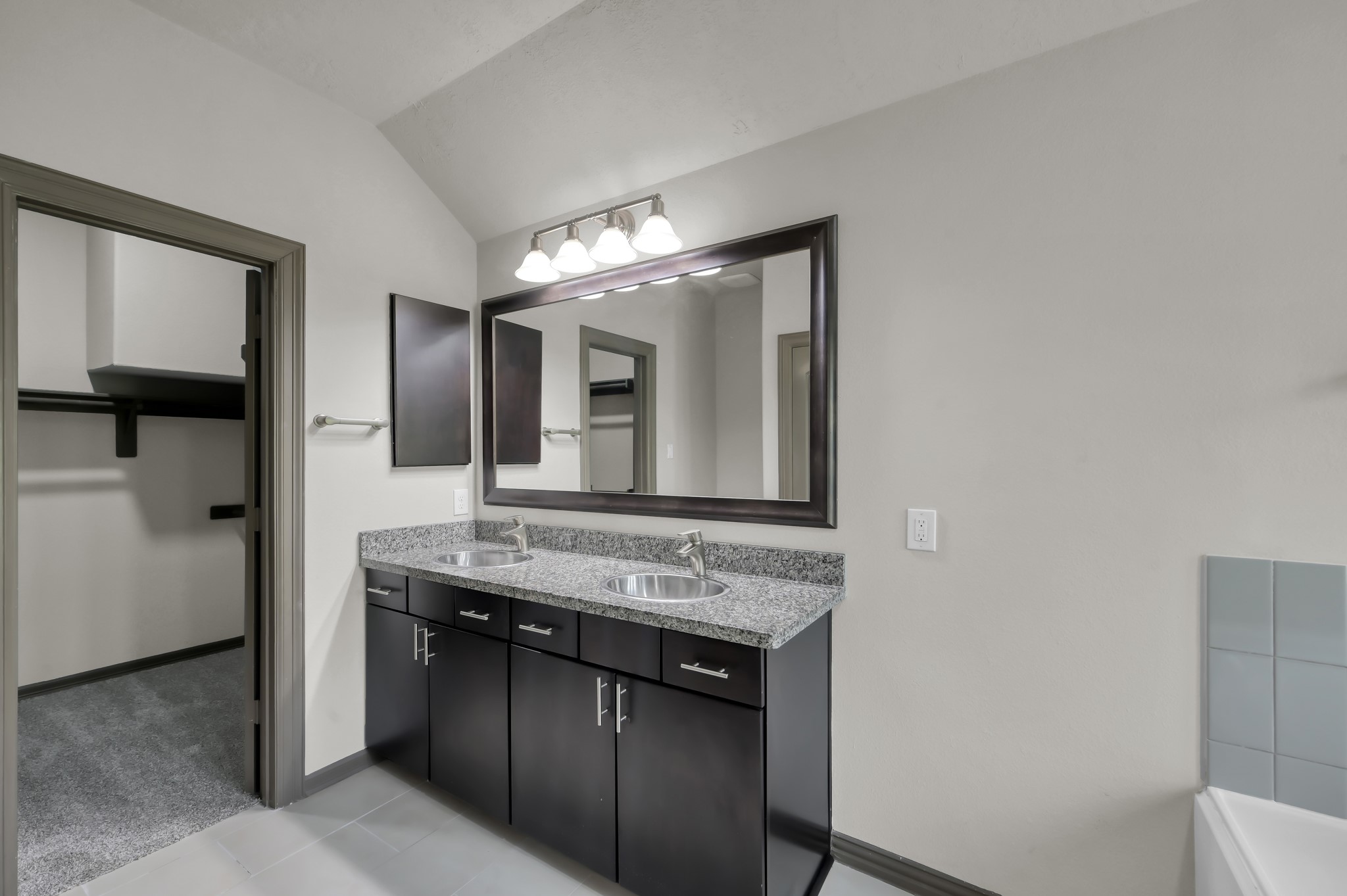 38 Aventura Place Spring, TX 77389 - Photo 27 of 44