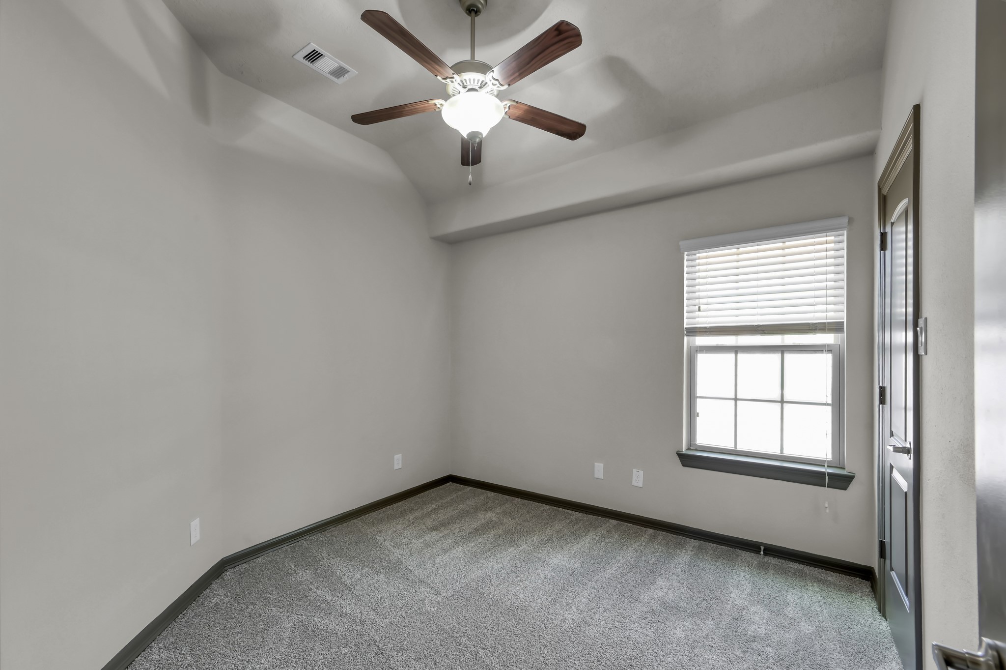 38 Aventura Place Spring, TX 77389 - Photo 32 of 44