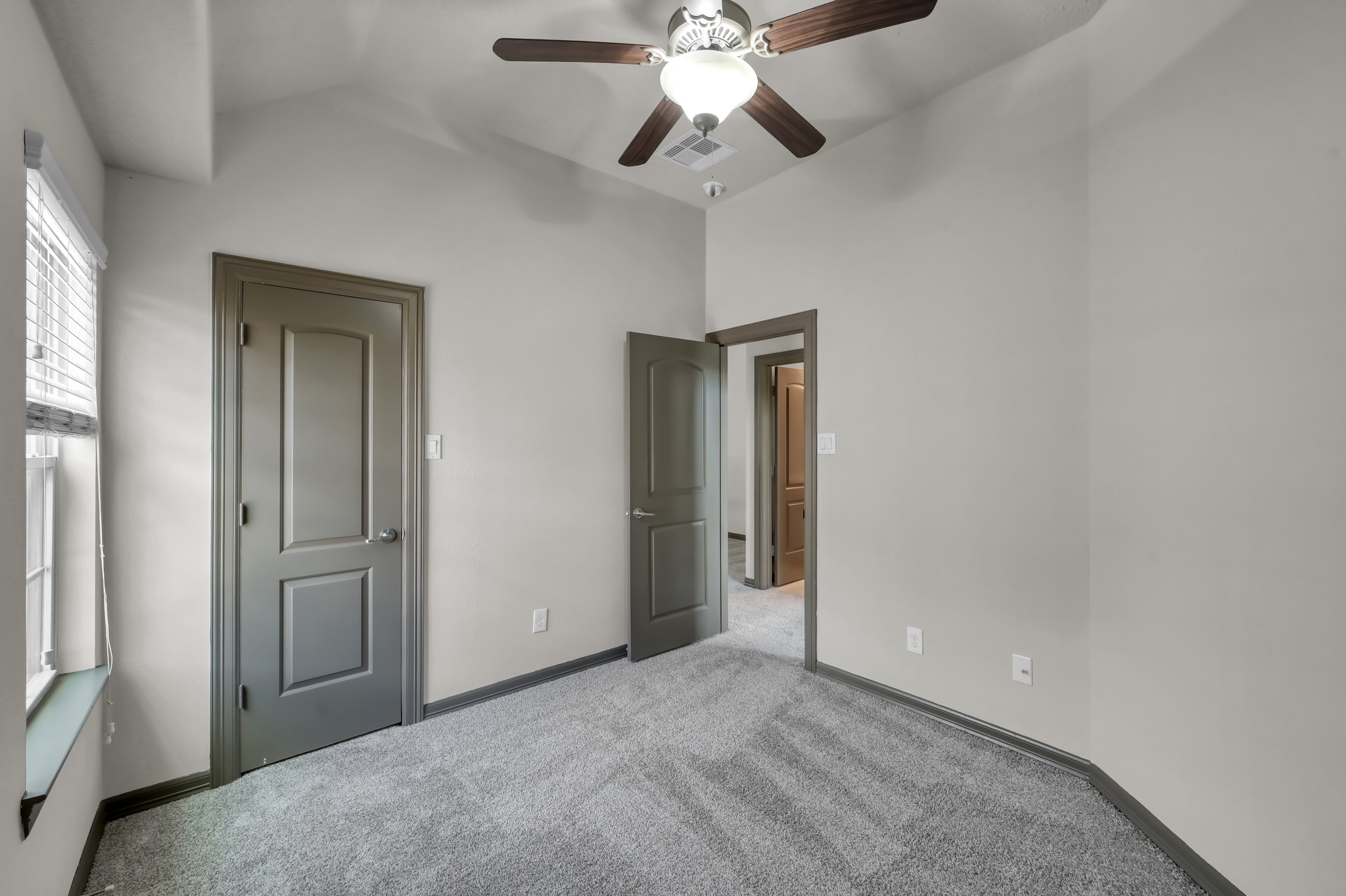 38 Aventura Place Spring, TX 77389 - Photo 33 of 44