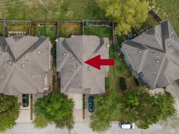 $399,000 | 38 Aventura Place, Spring, TX 77389