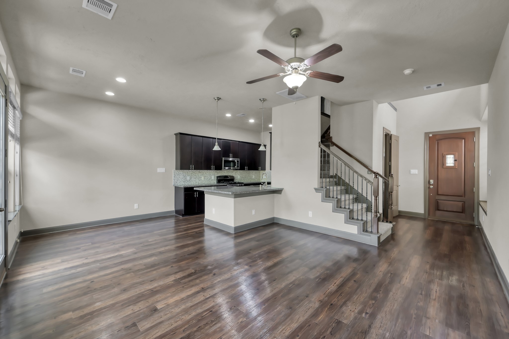 38 Aventura Place Spring, TX 77389 - Photo 9 of 44