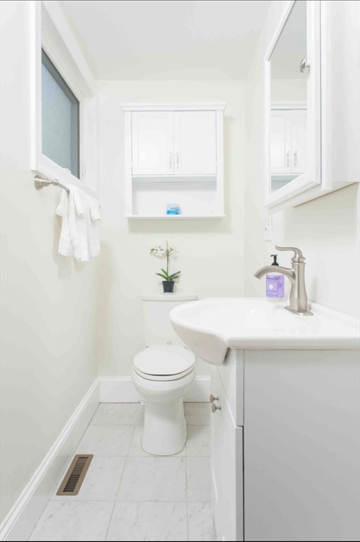 40 Eddy Street, Unit 40 Newton, MA 02465 - Photo 14 of 14