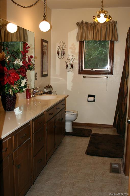 1407 High Shoals Road Lincolnton, NC 28092 - Photo 21 of 24 Gallery Image 21