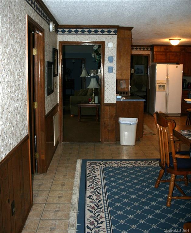 1407 High Shoals Road Lincolnton, NC 28092 - Photo 5 of 24 Gallery Image 5