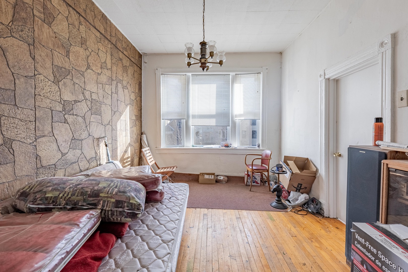 2522 West Haddon Avenue Chicago, IL 60622 - Photo 4 of 17