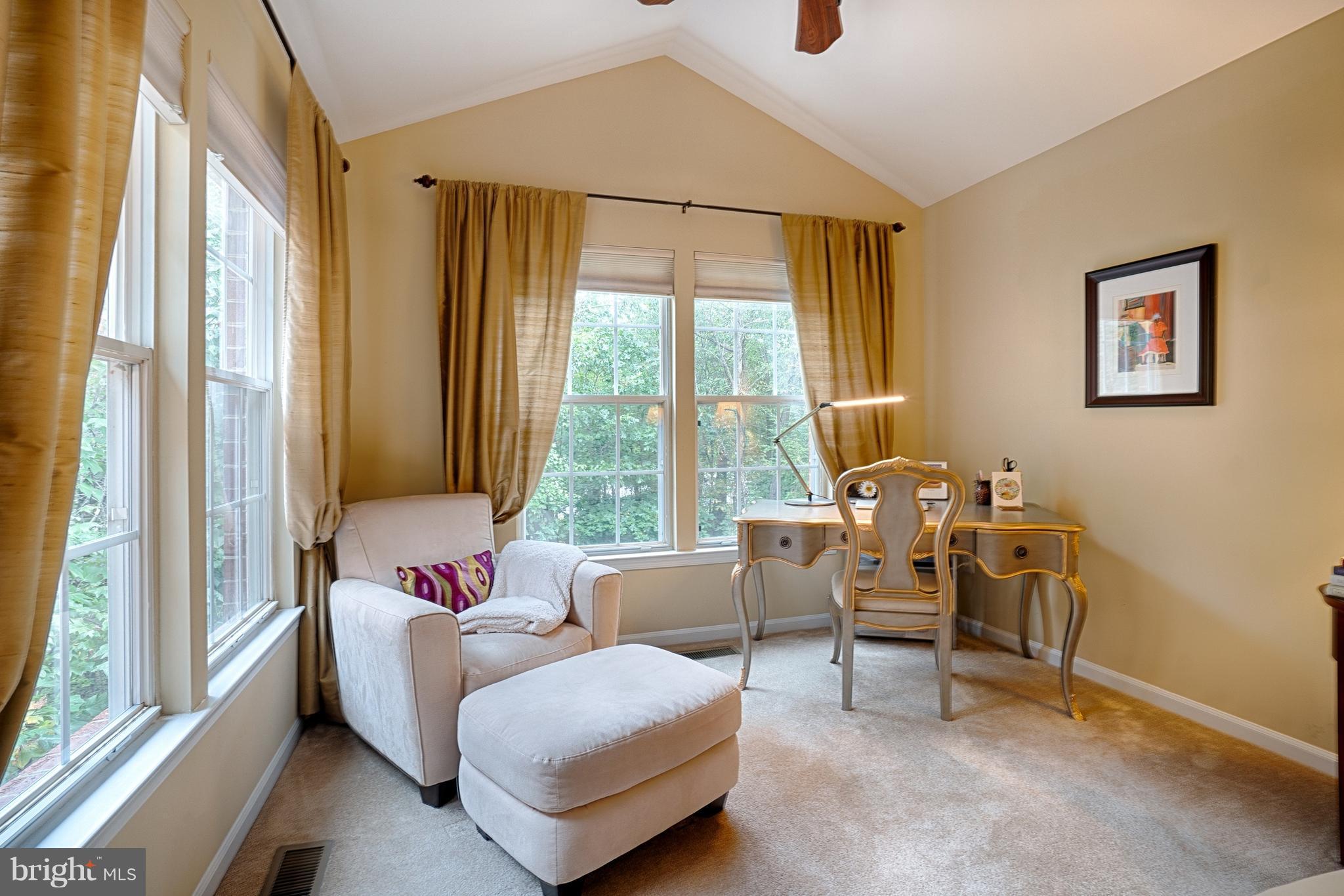 1458 Park Garden Lane Reston, VA 20194 - Photo 15 of 29 Bedroom (Master)