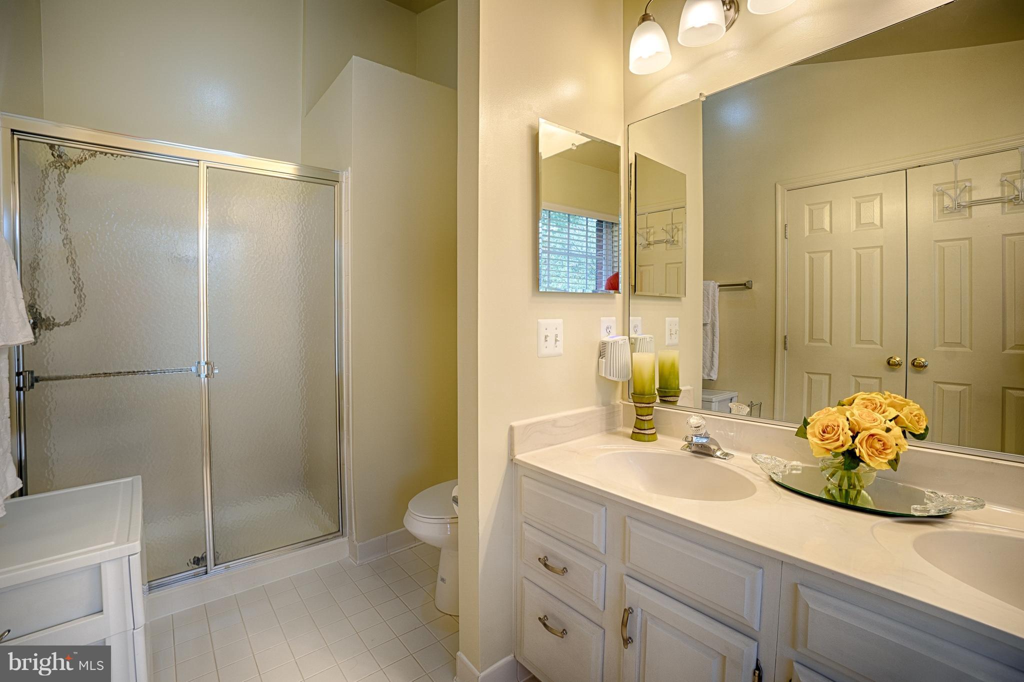 1458 Park Garden Lane Reston, VA 20194 - Photo 18 of 29 Bath