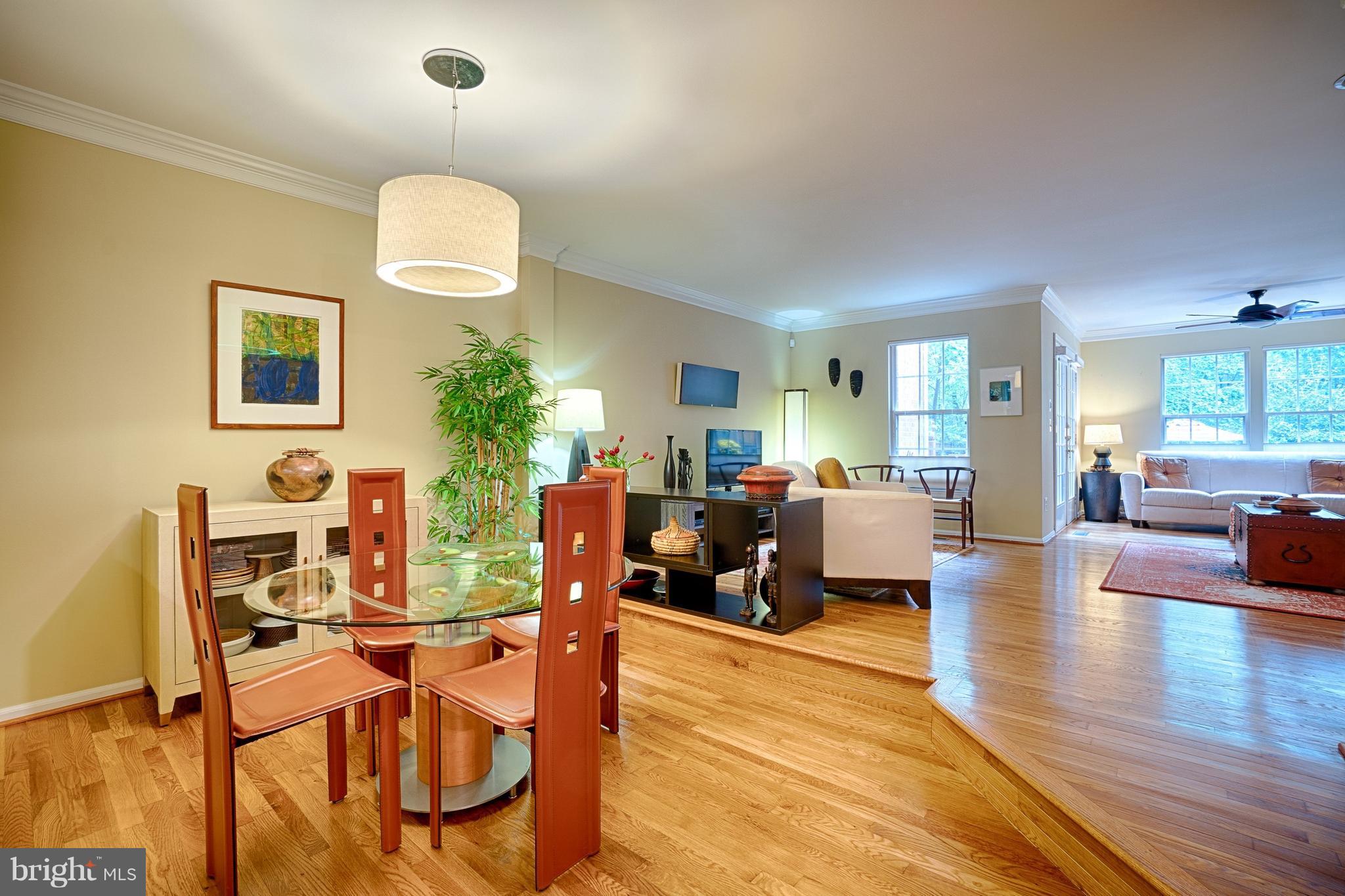 1458 Park Garden Lane Reston, VA 20194 - Photo 5 of 29 Dining Room