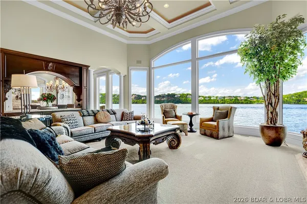 $4,895,000 | 1000 Las Campanas, Sunrise Beach, MO 65079