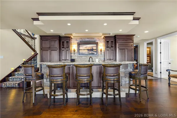 $4,895,000 | 1000 Las Campanas, Sunrise Beach, MO 65079
