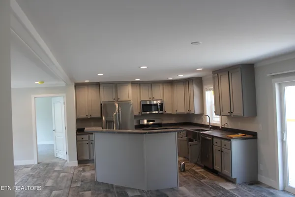 $245,000 | 60 Longview Lane, Jamestown, TN 38556