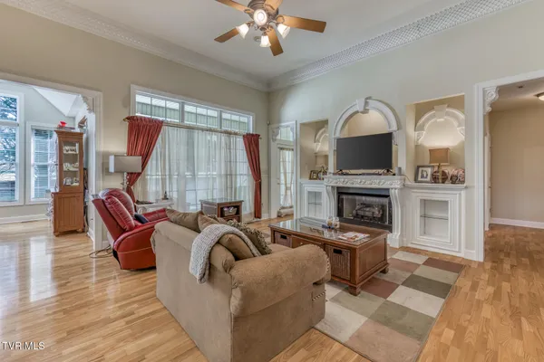 $529,000 | 204 James Court, Piney Flats, TN 37686