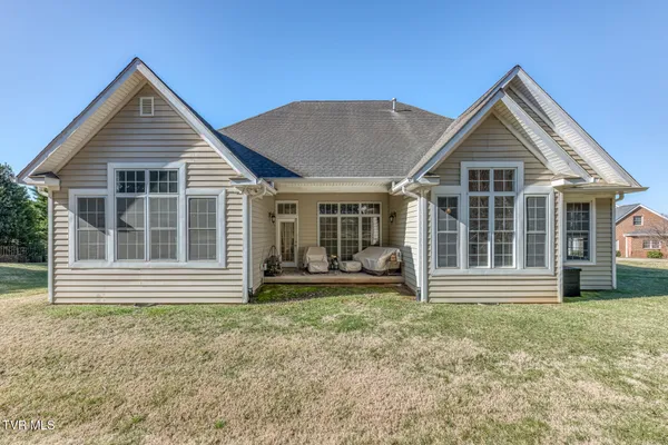 $529,000 | 204 James Court, Piney Flats, TN 37686
