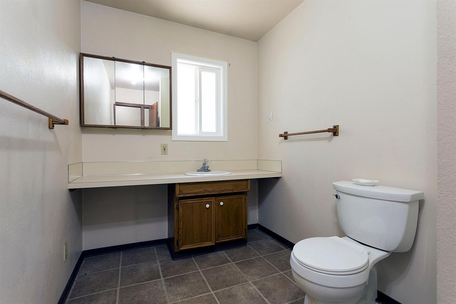 9655 Old Wagon Road Klamath Falls, OR 97601 - Photo 18 of 35 Additional Photo
