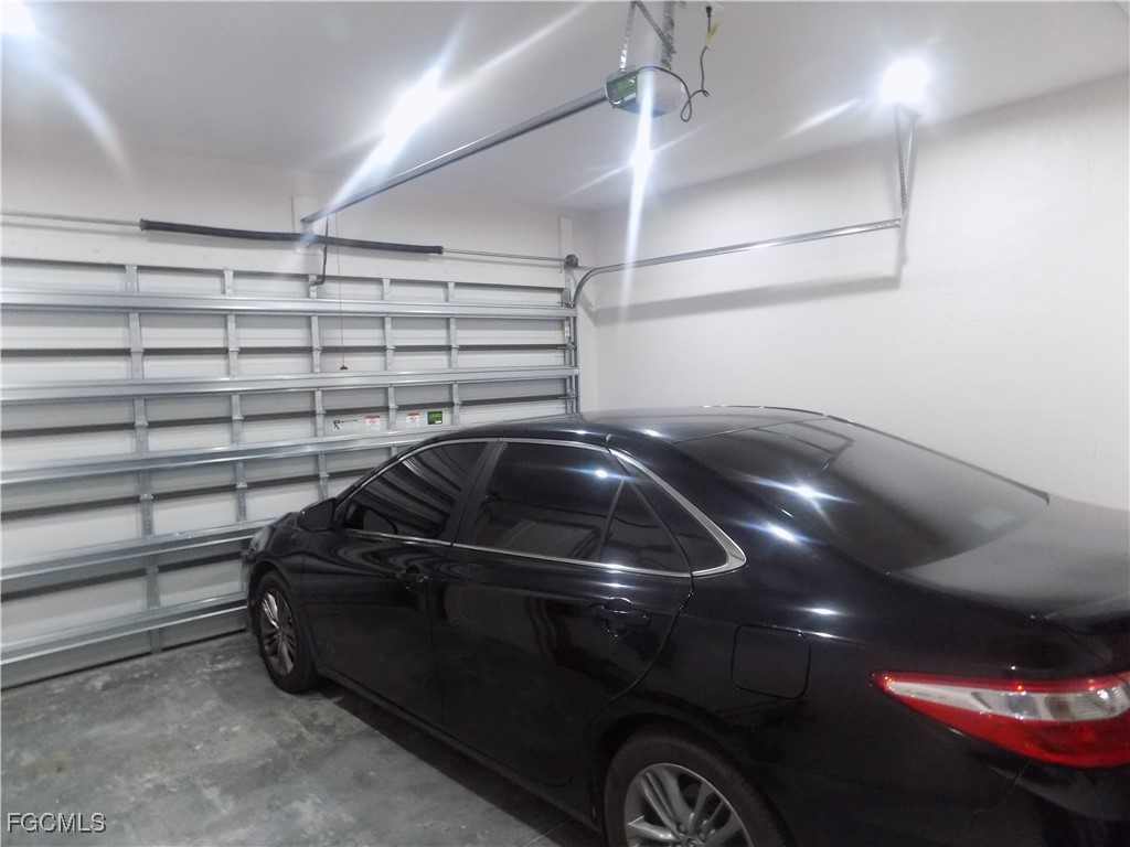 2992 Douglas Avenue Fort Myers, FL 33916 - Photo 29 of 50