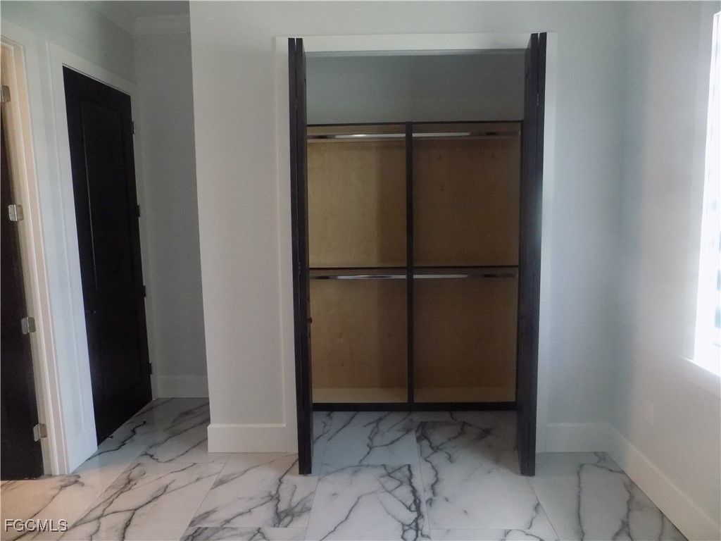 2992 Douglas Avenue Fort Myers, FL 33916 - Photo 31 of 50