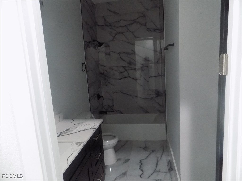 2992 Douglas Avenue Fort Myers, FL 33916 - Photo 46 of 50