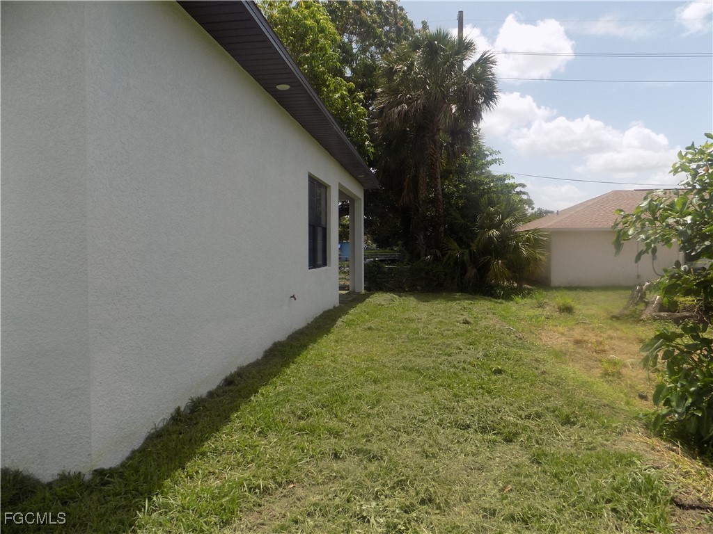 2992 Douglas Avenue Fort Myers, FL 33916 - Photo 49 of 50
