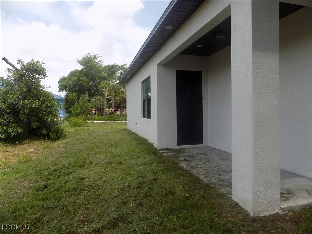 2992 Douglas Avenue Fort Myers, FL 33916 - Photo 50 of 50