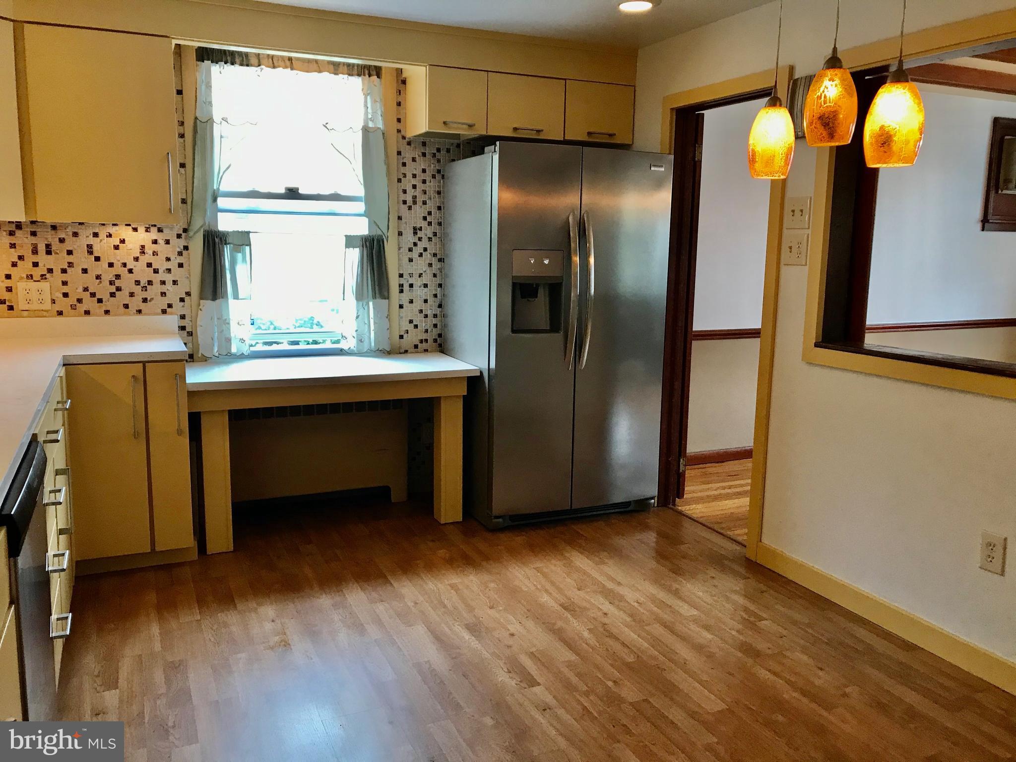 524 Boyer Road Cheltenham, PA 19012 - Photo 5 of 16 Kitchen