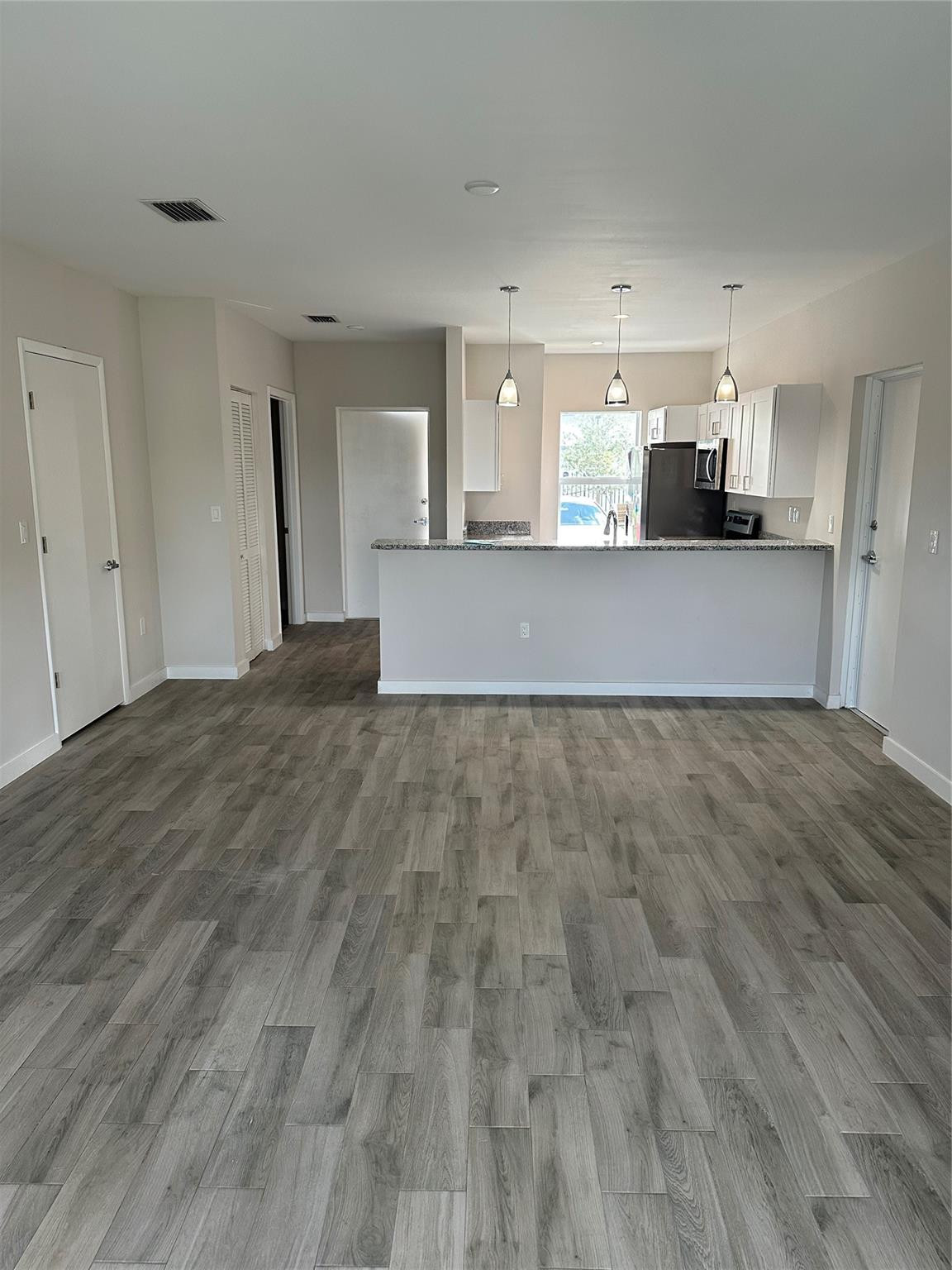 323 Foster Road, Unit 1 Hallandale Beach, FL 33009 - Photo 5 of 13 Photo 5