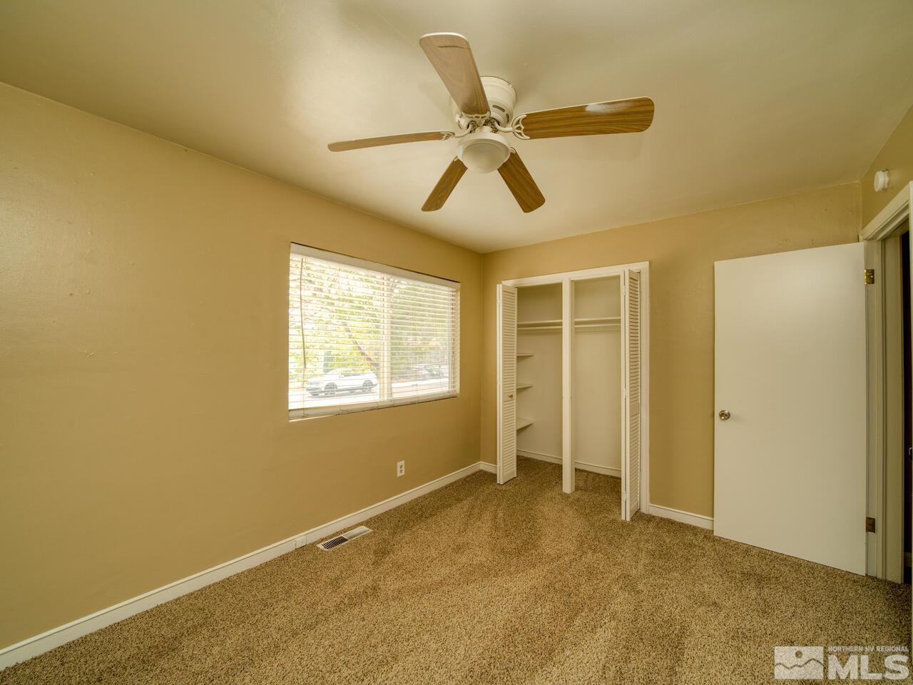245 Bartlett Street Reno, NV 89512 - Photo 8 of 13 Photo 8
