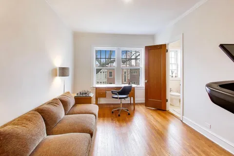 $549,500 | 480 Sheridan Road, Unit 3, Evanston, IL 60202