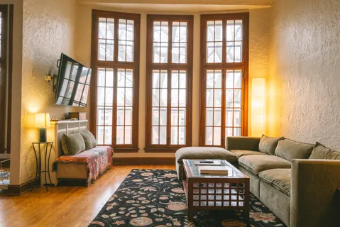 $549,500 | 480 Sheridan Road, Unit 3, Evanston, IL 60202