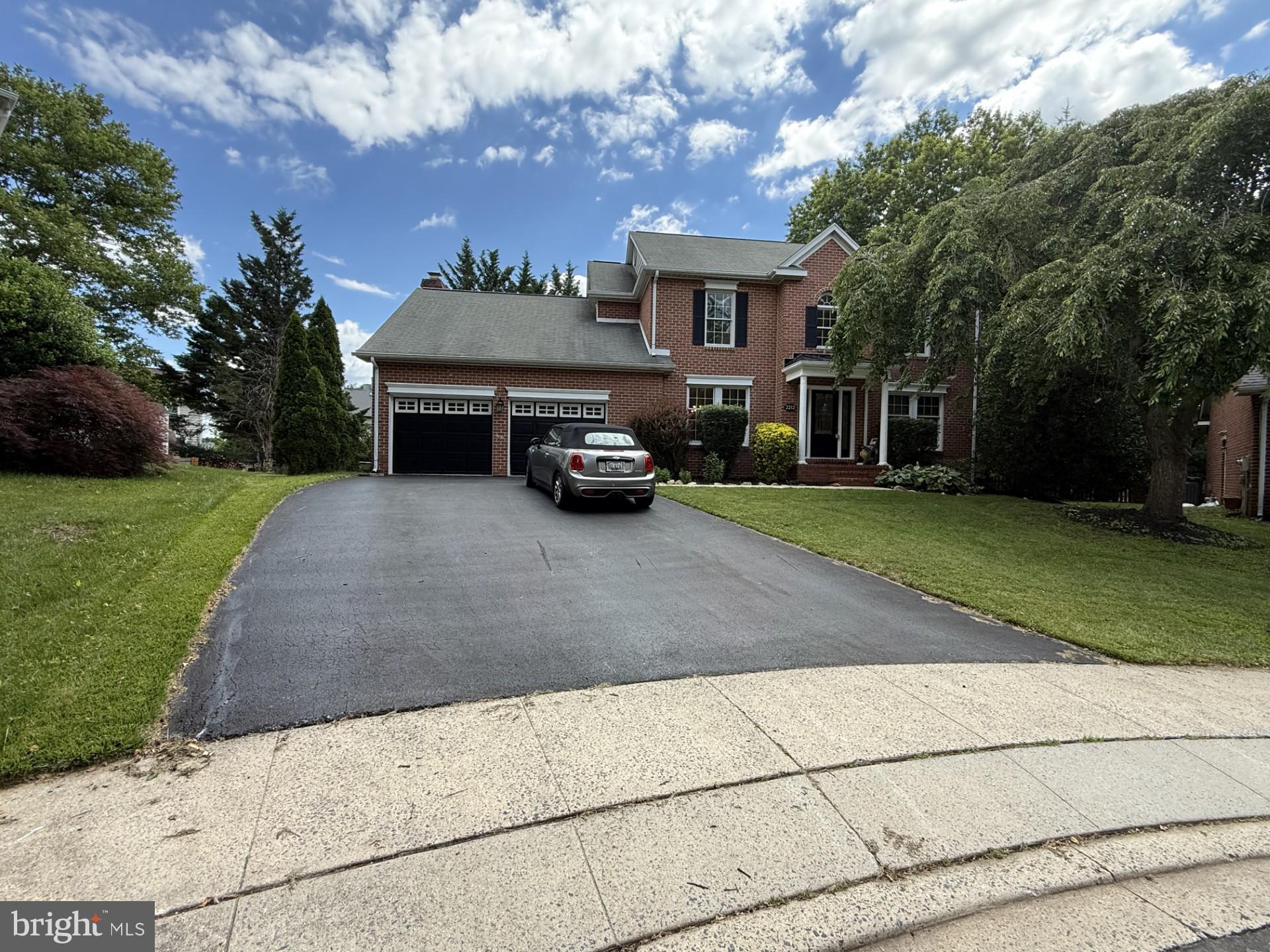 2212 Banner Hill Road Frederick, MD 21702 - Photo 2 of 36 front view