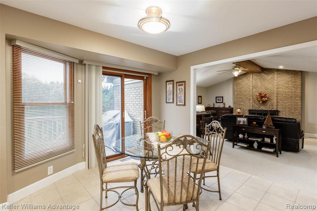 25325 Rutledge Crossing Farmington Hills, MI 48335 - Photo 12 of 56
