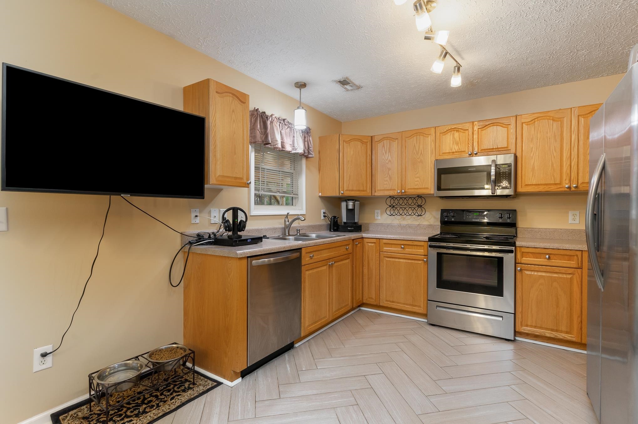 2214 Springwood Place Longs, SC 29568 - Photo 7 of 35 Gallery Image 7