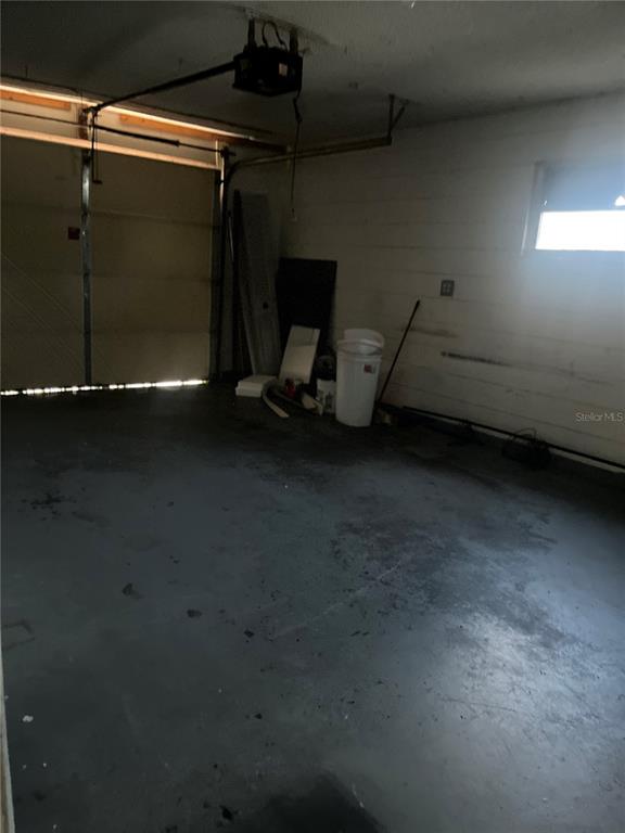 1585 Triangle Drive Mount Dora, FL 32757 - Photo 19 of 19 a empty room with a fireplace