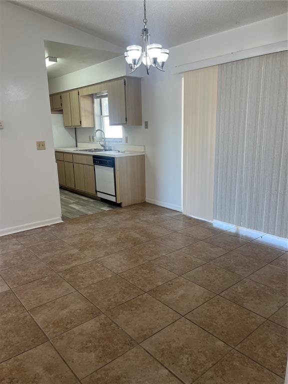 1585 Triangle Drive Mount Dora, FL 32757 - Photo 3 of 21