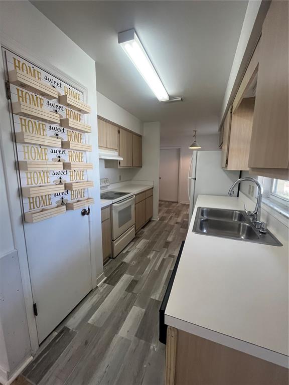 1585 Triangle Drive Mount Dora, FL 32757 - Photo 6 of 21