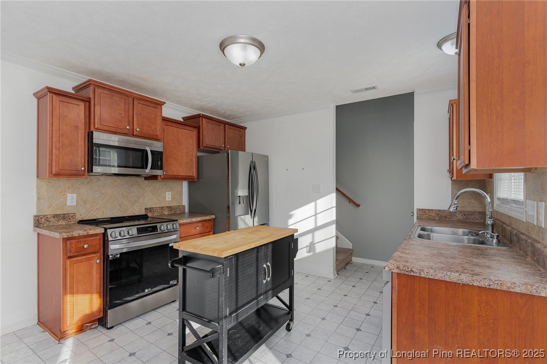 309 Eclipse Drive Fayetteville, NC 28311 - Photo 11 of 35