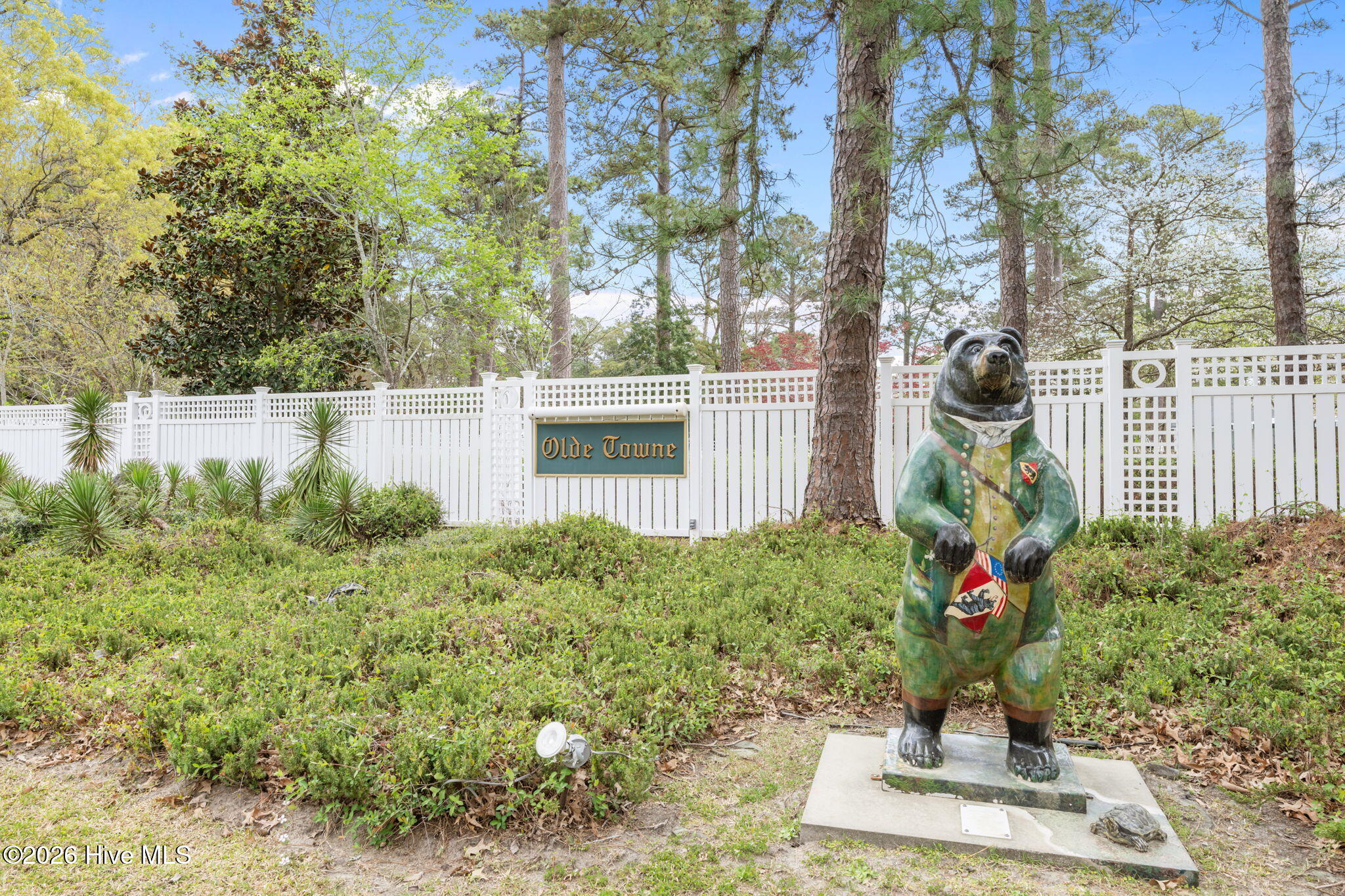 10 Batts Hill Road New Bern, NC 28562 - Photo 52 of 52 Olde Towne Entrance
