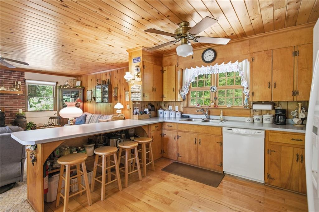 46 Spartan Lane Rabun Gap, GA 30568 - Photo 16 of 89
