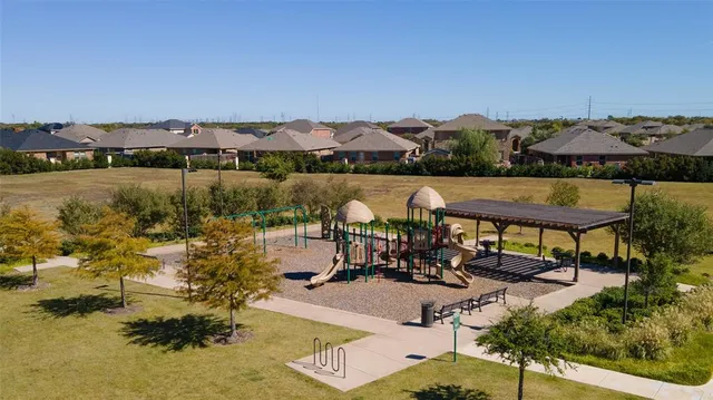 $320,000 | 914 Decker Drive, Fate, TX 75189