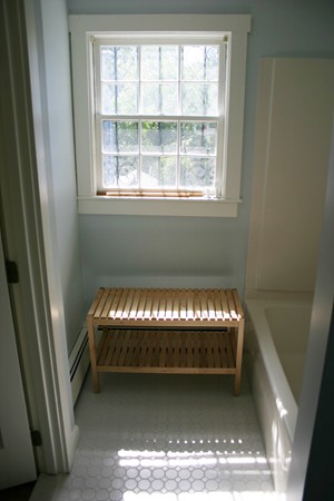526 Centre Street, Unit 3 Boston, MA 02130 - Photo 14 of 15 a view of water heater room with window