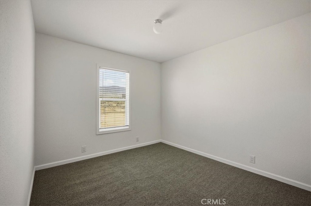 7625 Luna Road Phelan, CA 92371 - Photo 29 of 34 Gallery Image 29