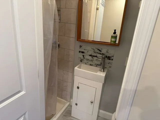 $2,900 | 89-91 Hancock Street, Unit 9, Cambridge, MA 02139