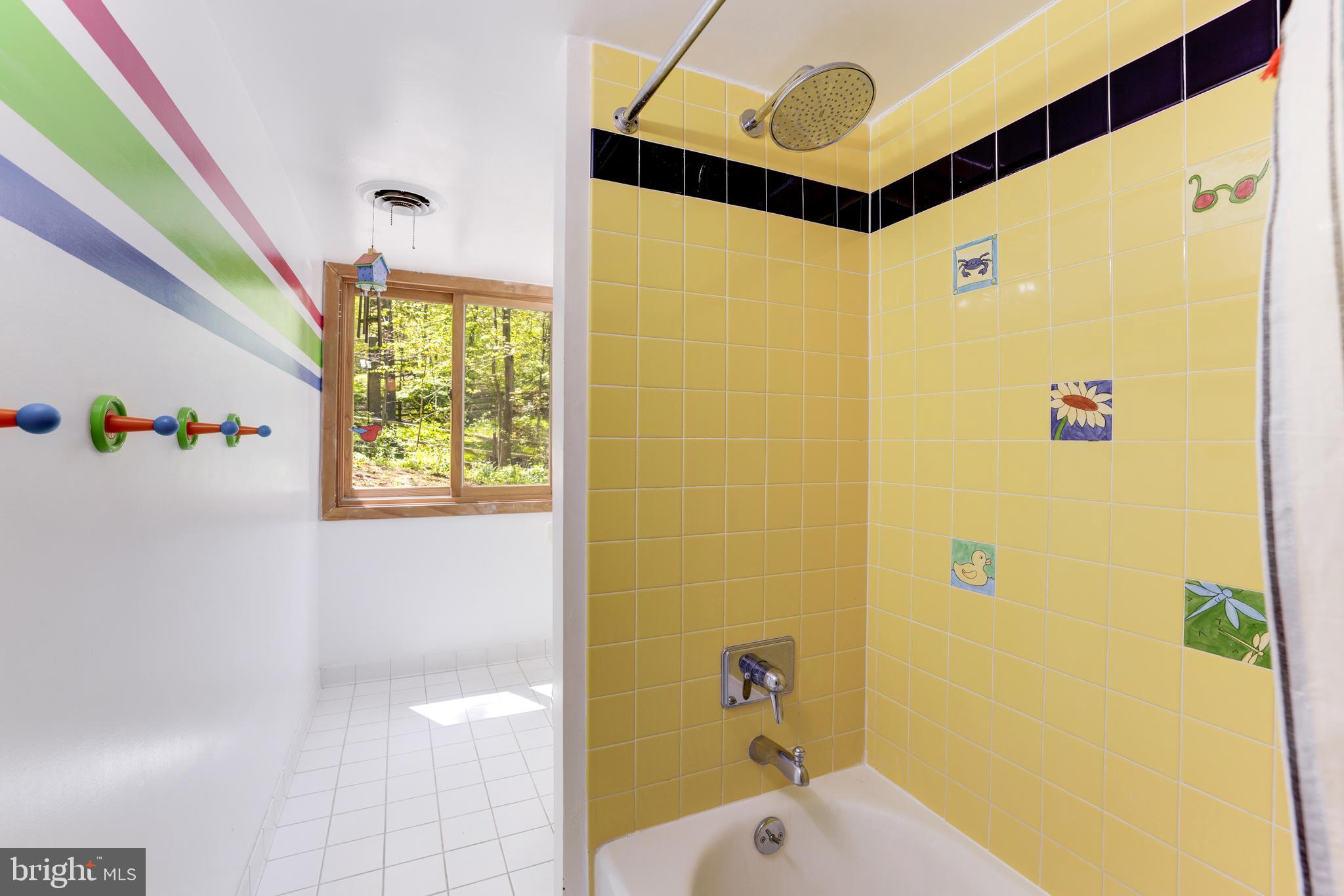 7501 Hamilton Spring Road Bethesda, MD 20817 - Photo 32 of 45